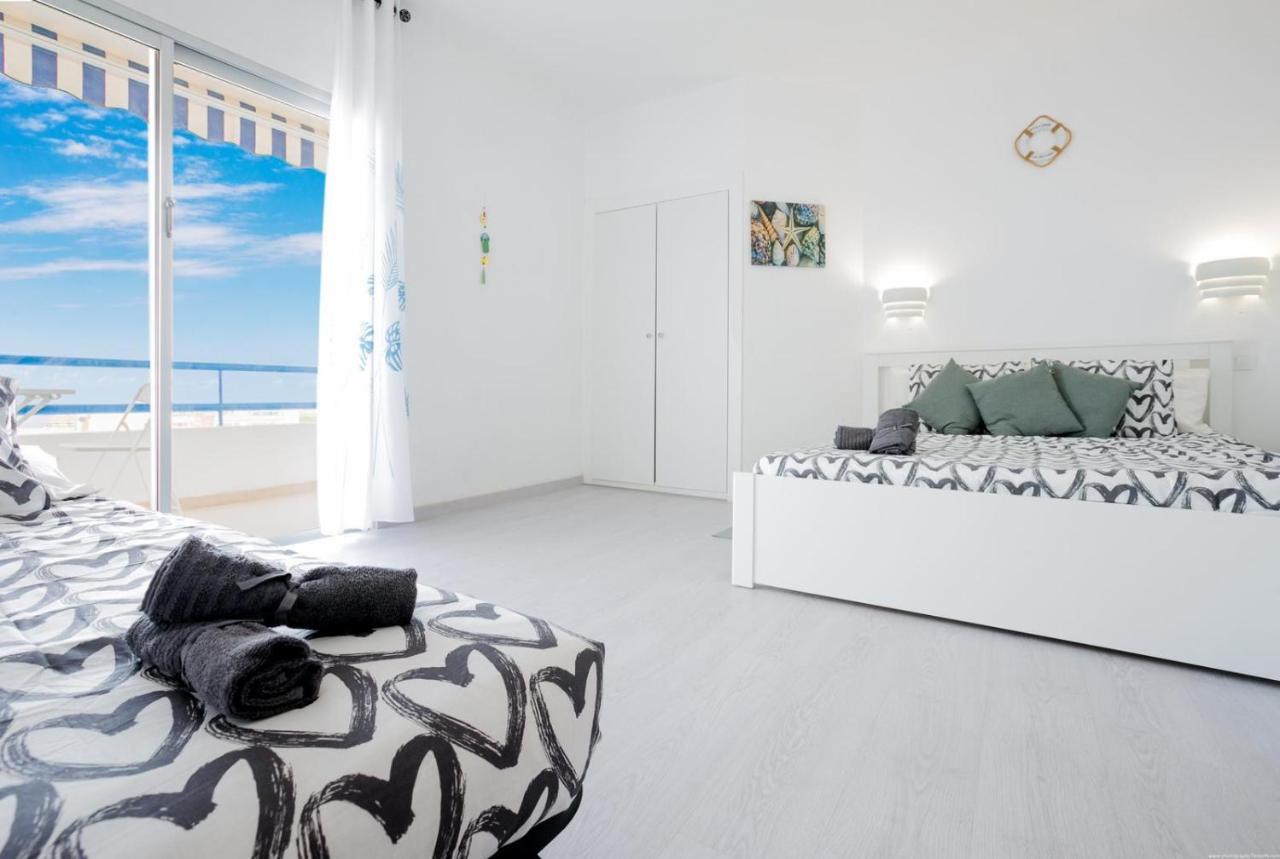Holiday Studio With Pool Адехе Экстерьер фото