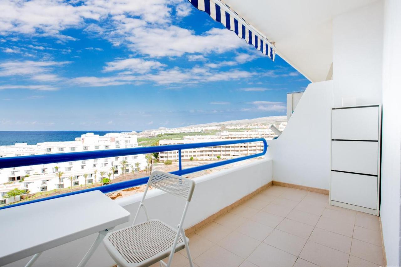 Holiday Studio With Pool Адехе Экстерьер фото